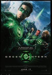 8w331 GREEN LANTERN int'l advance DS 1sh '11 Blake Lively, Ryan Reynolds in the title role!