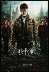 8w348 HARRY POTTER & THE DEATHLY HALLOWS PART 2 advance DS 1sh '11 Daniel Radcliffe in title role!