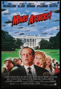 8w527 MARS ATTACKS! 1sh '96 directed by Tim Burton, Jack Nicholson, Glenn Close, Brosnan!