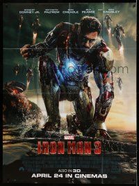 8y881 IRON MAN 3 advance French 1p '13 cool image of Robert Downey Jr. & different suits!