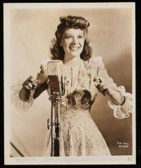9a973 DINAH SHORE 2 8x10 stills '40s before her first movie Thank Your Lucky Stars!