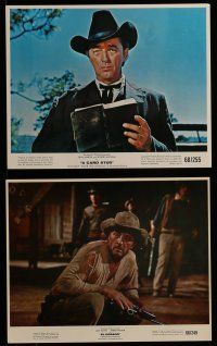 9a005 ROBERT MITCHUM 20 color 8x10 stills '60s-70s portraits of the actor in a variety of roles!