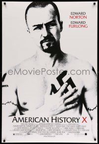 9c065 AMERICAN HISTORY X DS 1sh '98 B&W image of Edward Norton as skinhead neo-Nazi!