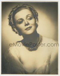 9d172 GLORIA STUART deluxe 10.75x13.75 still '30s head tilted portrait signed by photog. Freulich!