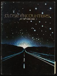 9d726 CLOSE ENCOUNTERS OF THE THIRD KIND souvenir program book '77 Steven Spielberg sci-fi classic!