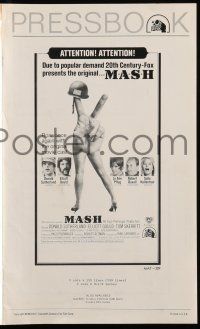 9d558 MASH pressbook R73 Elliott Gould, Korean War classic directed by Robert Altman!
