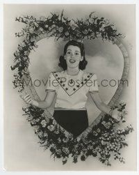 9h086 ALWAYS IN MY HEART 7.5x9.5 still '42 would-be star Gloria Warren's Valentine by Longworth!