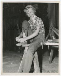 9h125 BAD DAY AT BLACK ROCK candid 8.25x10 still '55 c/u of Anne Francis tying her shoe on the set!