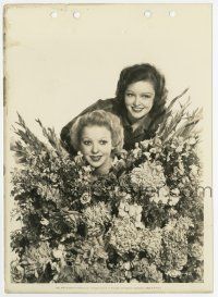 9h469 IDA LUPINO/LONA ANDRE 8x11 key book still '33 cultivating flowers for the Easter holiday!