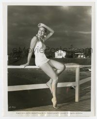9h507 JOAN SHAWLEE 8.25x10 still '47 the former New York showgirl posing in swimsuit by the ocean!