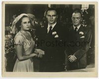 9h629 MEN 8x10.25 still '50 young Marlon Brando & Teresa Wright by Everett Sloan at wedding!