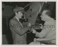 9h950 VALLEY OF DECISION deluxe candid 8.25x10 still '45 Gregory Peck & cameraman Joseph Ruttenberg