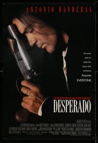 9k183 DESPERADO DS 1sh '95 Robert Rodriguez, close image of Antonio Banderas with big gun!