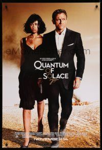 9k572 QUANTUM OF SOLACE advance DS 1sh '08 Daniel Craig as James Bond, sexy Olga Kurylenko!