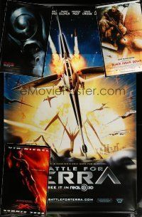 9m229 LOT OF 4 DOUBLE-SIDED AND SINGLE-SIDED VINYL BANNERS '00s images from a variety of movies!