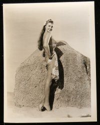 9s475 ON AN ISLAND WITH YOU 7 8x10 stills '48 all with great images of sexy Esther Williams!