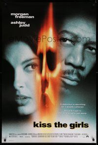 9w405 KISS THE GIRLS 1sh '97 Ashley Judd, Morgan Freeman, from the novel by James Patterson!