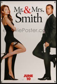 9w508 MR. & MRS. SMITH June 10 teaser 1sh '05 married assassins Brad Pitt & sexy Angelina Jolie