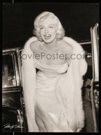9x773 MARILYN MONROE 24x32 commercial poster '97 full-length portrait in sexy white fur coat!