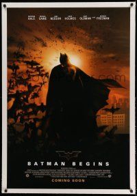 9y013 BATMAN BEGINS linen advance 1sh '05 Christian Bale as the Caped Crusader surrounded by bats!