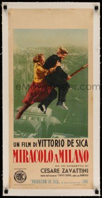 9z103 MIRACLE IN MILAN linen Italian locandina '51 Vittorio De Sica, cool fantasy flying image!