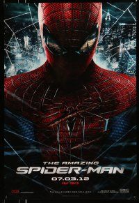 1c038 AMAZING SPIDER-MAN teaser DS 1sh '12 portrait of Andrew Garfield in title role over city!