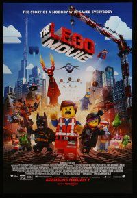 1c469 LEGO MOVIE advance DS 1sh '14 the story of a nobody who saved everybody!