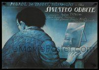 1j342 SWIATLO ODBITE Polish 19x27 '89 cool Wieslaw Walkuski artwork of man with mirror on desk!