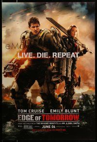 1k207 EDGE OF TOMORROW June 06 DS teaser 1sh '14 Tom Cruise & Emily Blunt, live, die, repeat!