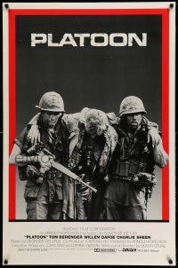 1k590 PLATOON int'l 1sh '86 Oliver Stone, Vietnam, classic scene with Willem Dafoe!