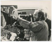 1m352 FULL METAL JACKET candid 8x10 still '87 great c/u of Stanley Kubrick by camera filming scene!