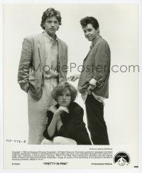1m724 PRETTY IN PINK 8.25x10 still '86 great portrait of Molly Ringwald, Andrew McCarthy & Jon Cryer