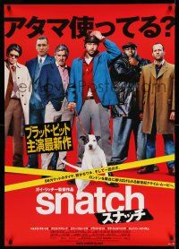 1t250 SNATCH Japanese 29x41 '00 Brad Pitt, Statham, Benicio Del Toro, red background design!