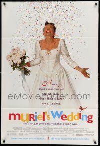1y602 MURIEL'S WEDDING 1sh '95 Aussie Toni Collette in wedding dress as the world's happiest bride!