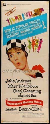 1z455 THOROUGHLY MODERN MILLIE insert '67 great image of singing & dancing Julie Andrews!