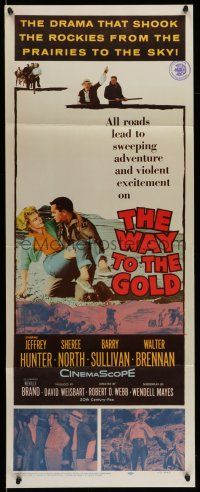 1z502 WAY TO THE GOLD insert '57 image of Jeffrey Hunter & carrying wounded Sheree North!