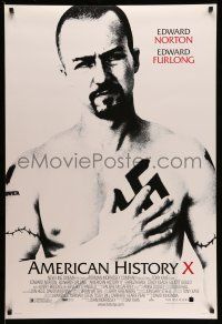 2c040 AMERICAN HISTORY X DS 1sh '98 B&W image of Edward Norton as skinhead neo-Nazi!