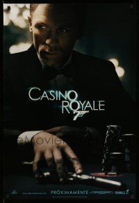 2c145 CASINO ROYALE Spanish/U.S. export teaser DS 1sh '06 Craig as Bond at poker table with gun!