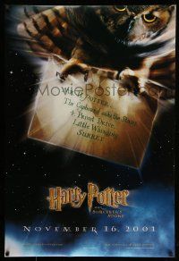 2c347 HARRY POTTER & THE PHILOSOPHER'S STONE teaser DS 1sh '01 Hedwig the owl carrying THE letter!