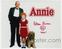 2d0667 AILEEN QUINN signed color 8x10 REPRO still '90s publicity shot for Annie with Finney & Sandy!