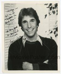 2d1034 HENRY WINKLER signed 8x10 REPRO still '80 he said it was no trouble to give this autograph!
