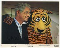 2d0449 WALTER MATTHAU signed 8x10 mini LC '71 great c/u with guy in tiger costume from Kotch!