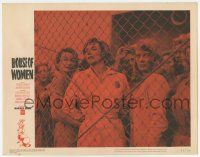 2f712 HOUSE OF WOMEN LC #1 '62 great close up of Shirley Knight & female convicts behind fence!