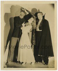 2m210 RETURN OF THE VAMPIRE 8.25x10 still '44 best image of Foch between Bela Lugosi & werewolf!
