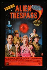 2r025 ALIEN TRESPASS DS 1sh '09 creeping, crawling nightmare of terror, can mankind be saved!