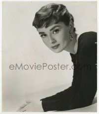 2s159 BREAKFAST AT TIFFANY'S 7.5x8.75 still '61 close up of Audrey Hepburn from Sabrina!