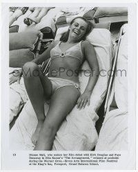 2s267 DIANNE HULL 8.25x10 still '69 relaxing at poolside making her debut in The Arrangement!