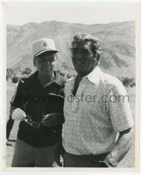 2s330 FRANK SINATRA/DEAN MARTIN 8.25x10 still '80s Rat Pack stars on the golf course by Michelson!