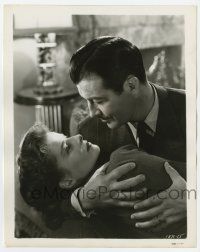 2s931 UNDERCURRENT 8.25x10.25 still '46 romantic close up of Katharine Hepburn & Robert Taylor!
