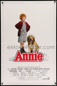 2t060 ANNIE int'l 1sh '82 photo of cute duo Aileen Quinn and Sandy the Dog by Steve Steigman!